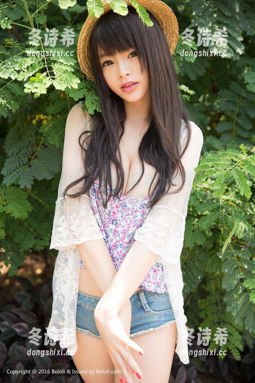 BoLoli菠萝社-刘娅希 BoLoli菠萝社 - 浴室官能:刘娅希带来的免费写真合集,准备好了吗?