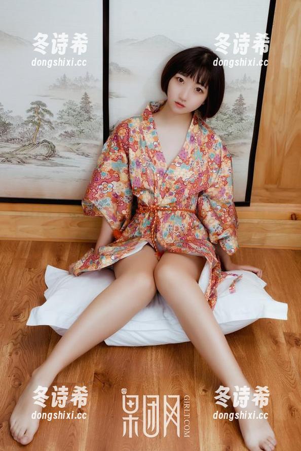 GIRLT果团网-龚玥菲 GIRLT果团网 - 龚玥菲的美脚图集:每一步都是风景