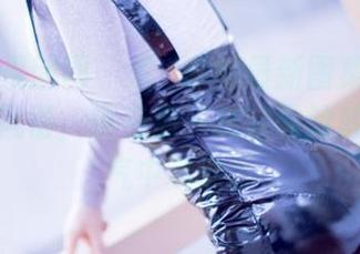 GIRLT果团网 – 龚玥菲的最新图集:白丝不止是风情,还有那一抹轻盈的触感在空气中舞动。