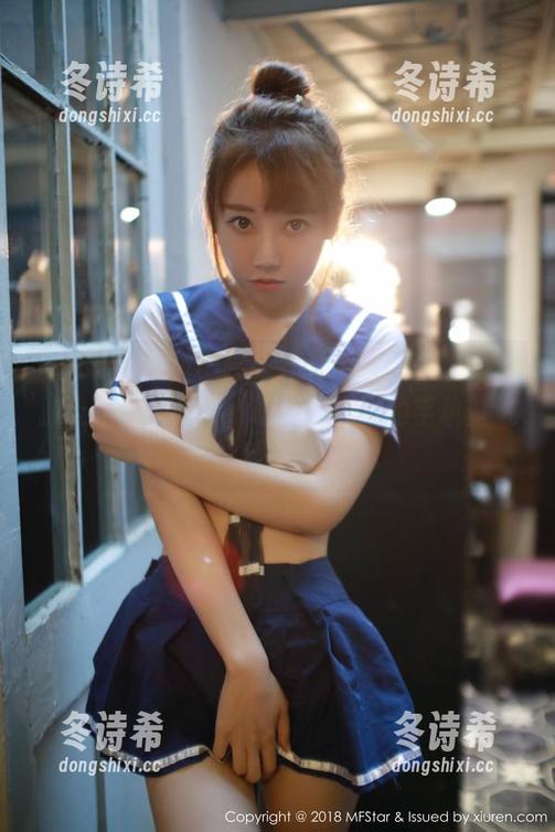 MFStar模范学院-Baileys香儿 MFStar模范学院 - Baileys香儿的套装加上原图的光影,嗯…感觉我的手机壁纸要被她征服了!