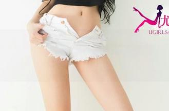 UGirls尤果网 – 不只是天使:乔依琳的私房图包,瞬间吸引眼球