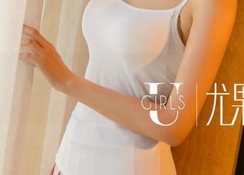 UGirls尤果网 – 当游子熙遇上女王:原图里的无敌光芒!