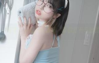 Uhye(이유혜)浴室：一组cos套图，带你打开奇妙的洗澡模式！