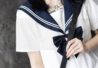 XIAOYU语画界 – 小海臀Rena低调私拍资源，谁说秘密不能分享？