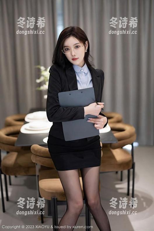 XIAOYU语画界-王馨瑶yanni XIAOYU语画界 - 在王馨瑶yanni的瑜伽写真集里,伸展的不止是身体,还有我的快乐细胞!