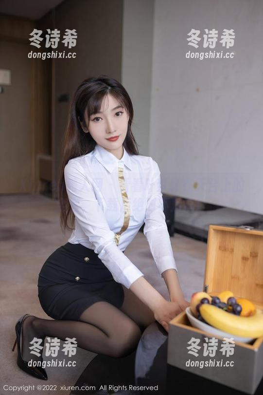 Xiuren秀人网-叶梦轩 Xiuren秀人网 - 看看叶梦轩在天台上的全套,下载后绝对不后悔!