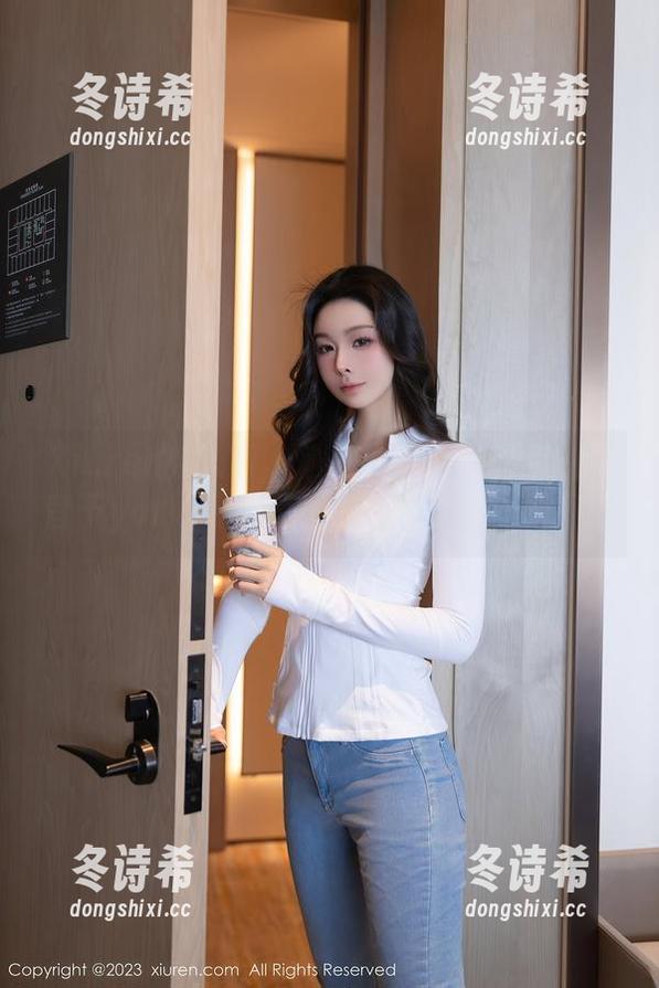 Xiuren秀人网-林昔予yorki Xiuren秀人网 - 瑜伽的热情与秘密:林昔予yorki私房美图,撩人就在一瞬间!