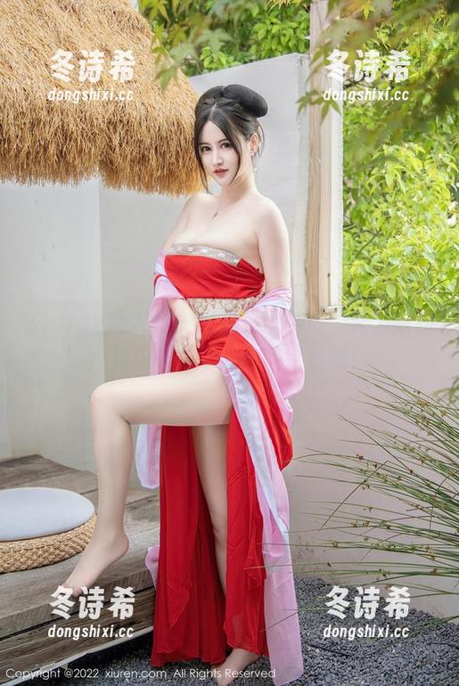 Xiuren秀人网-米妮大萌萌 Xiuren秀人网 - 米妮大萌萌今天又发新作:豹纹写真让人心动不已啊!