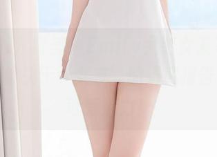 YouMi尤蜜荟 – Emily尹菲女友写真合集:一份关于‘女友’的研究报告,附带可爱魅力!