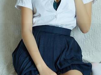 YouMi尤蜜荟 – 张茜茹的校服定制写真：从课堂到拘束的奢侈