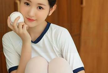 尤蜜荟最新图集更新：花开并蒂，春风十里不如你，心动不如行动！