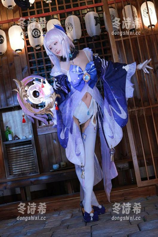aqua水淼 谁说镂空只能是空壳?aqua水淼的写真让网盘也要有点情调!
