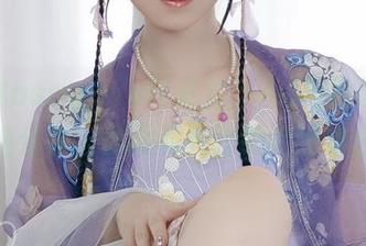 来瞧瞧asagiriai(爱ちゃん)与她的吉他妹妹分享，心跳和和弦的绝妙组合！