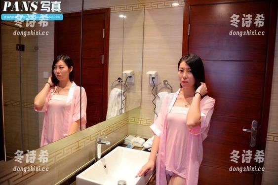 pans - 折折最新睡衣作品，真是让我反复回味，服装设计师是不是她的另一重身份？
