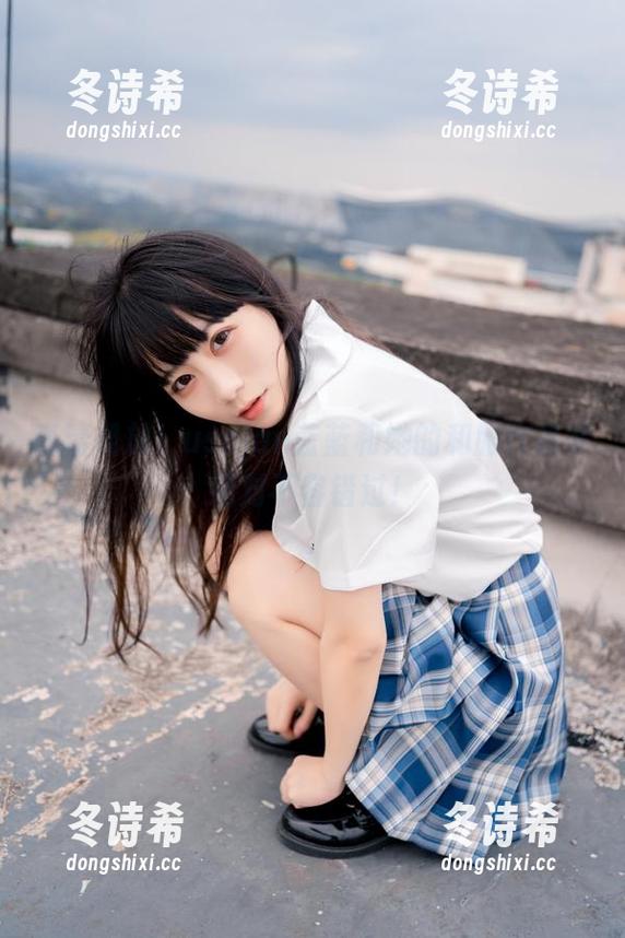 高清播放！usejan蓝蓝和她的和服作品集绝对不容错过！