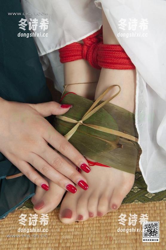 丽柜ligui-汐汐 丽柜ligui - 日常生活的非凡:汐汐女佣的作品集原图揭晓!