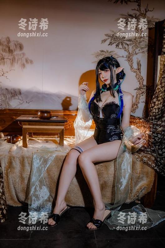 二佐Nisa 二佐Nisa的修女图包,写真里藏着的秘密,你敢窥探吗?