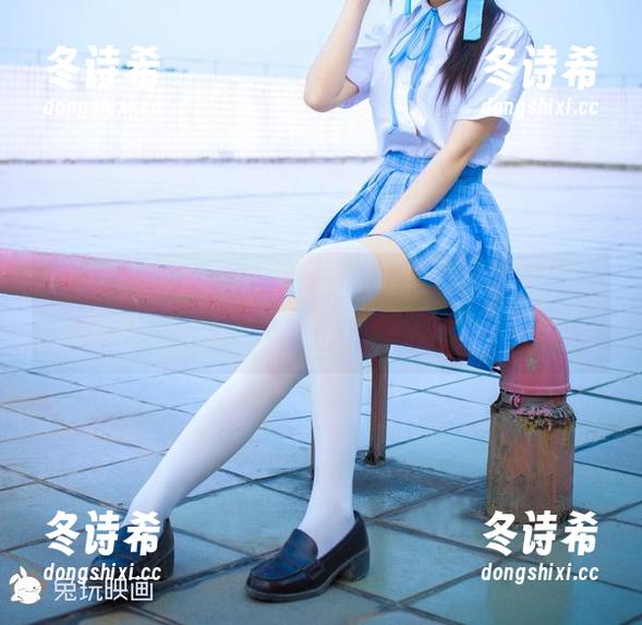 分享兔玩映画图包，让你也跟学姐一起漫游月光下
