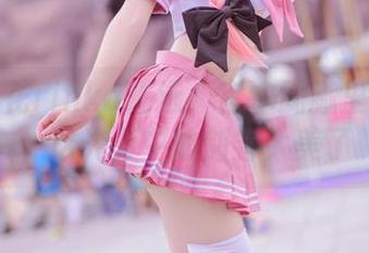 冲田凛花rinka精选:宫本武藏里的平静,这光影中的剑客太美了