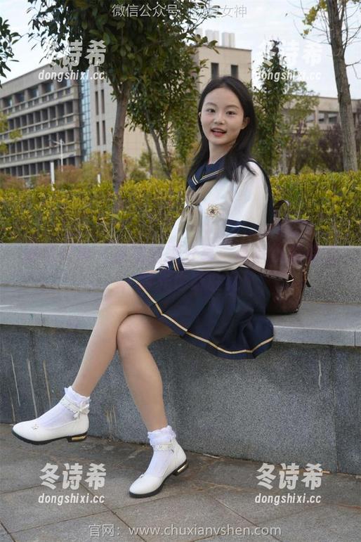 初夏女神-柒柒 初夏女神 - 柒柒独家分享:高清小家碧玉,时光也想驻足