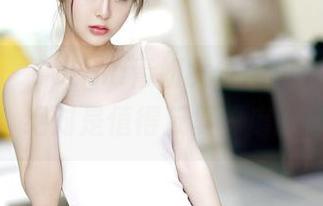 嗲囡囡 – Celina青妍女友图包更新,光影交织,绝对是值得反复琢磨的好作品!
