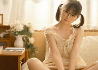 走进幼水铃衣的缤纷宇宙：绝美套装图片原图，想象力无限！
