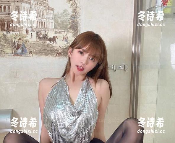 微密圈 - 什么是张思允的“剧情”：图包里的微妙情感