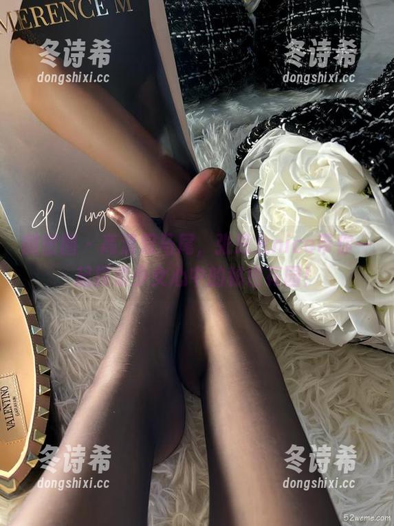 微密圈 - 高清双马尾，张思允nice带你一起探索少女心中的秘密花园！