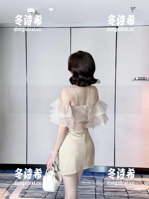 徐莉芝Booty 微密圈 - 长腿与私房的奇妙结合:徐莉芝Booty带你飞!