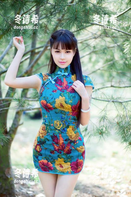 推女郎-Yu佳妮 推女郎 - Yu佳妮和她的豹纹私房:那就是一场猫科动物的时尚秀!