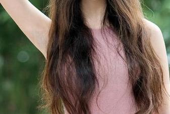 推女郎 – 教室的秘密:杨伊的写真精选,绝对让你难忘!