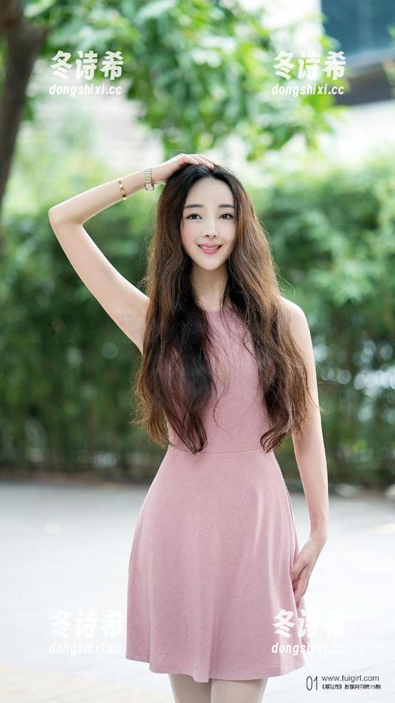 推女郎-杨伊 推女郎 - 教室的秘密:杨伊的写真精选,绝对让你难忘!