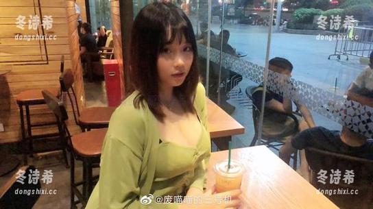 是一只废喵了 是一只废喵了的圣诞麋鹿:原图作品集,绝对是朋友圈的最佳圣诞推送!