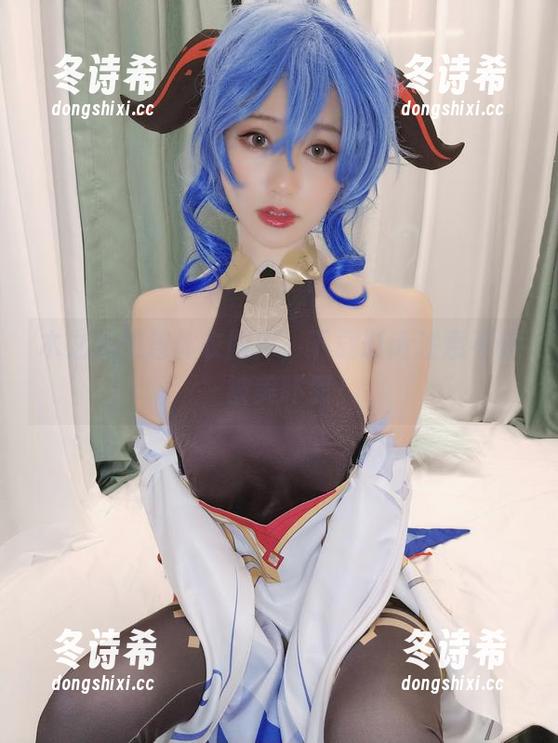 木之本果连体衣图库，下载时请注意不要被美吓到