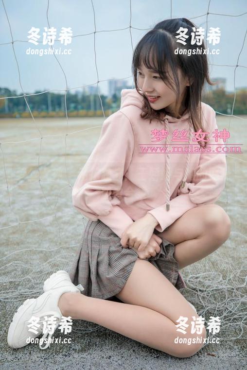 梦丝女神 - 私拍独立：王娇娇与她的网袜魅力合集