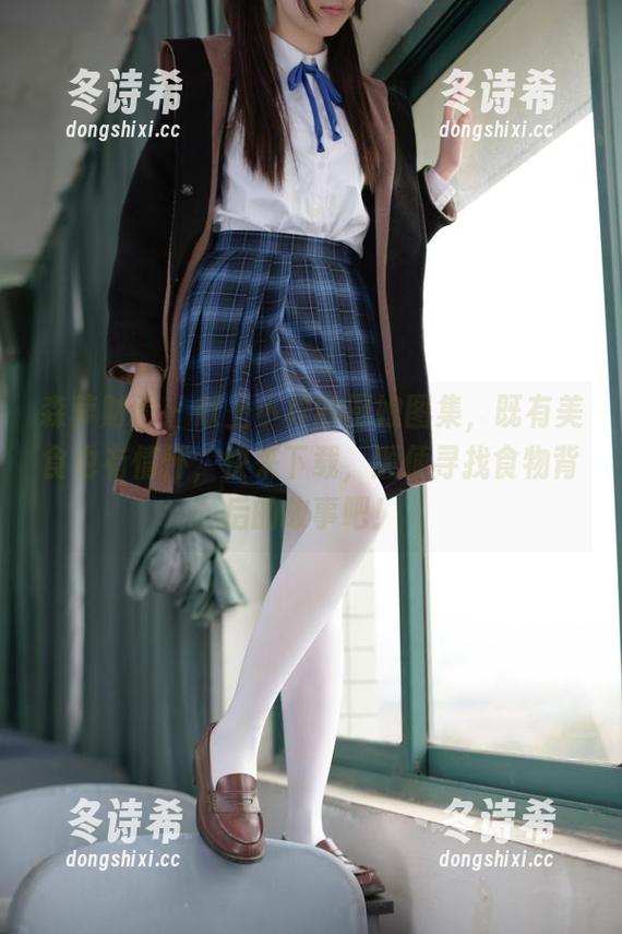 森萝财团-小梓 森萝财团 - 献上小梓的厨娘图集,既有美食也有情怀,快来下载,顺便寻找食物背后的故事吧!