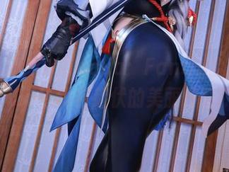 有点疯狂的水淼aqua:Fantia全套写真,25年跌宕起伏的美丽传奇!