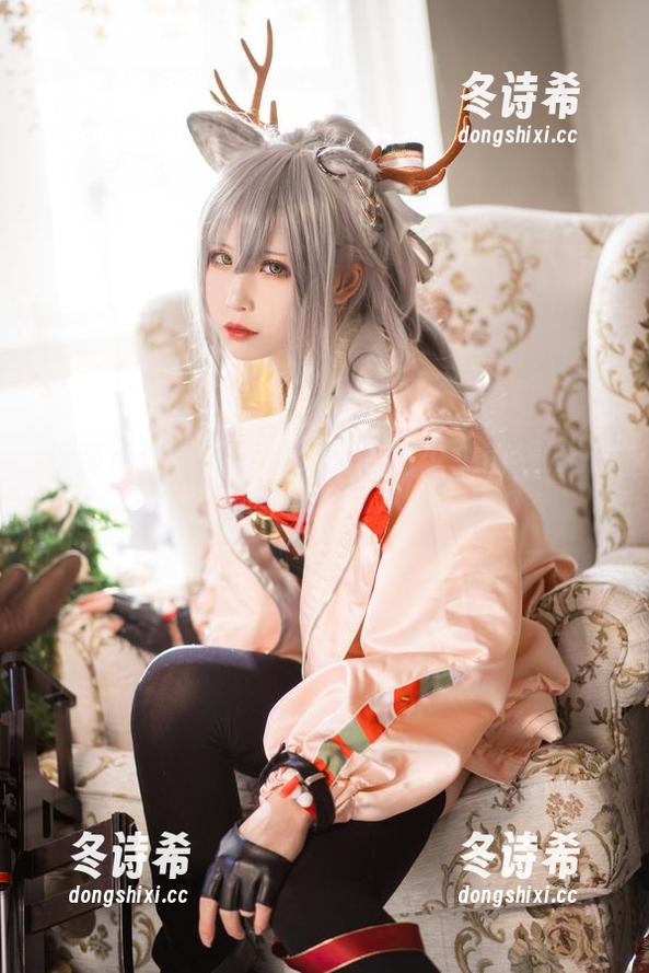 爱老师_PhD 毒辣点评:爱老师_PhD的少女前线Kar98k原图写真绝对不怕对比!
