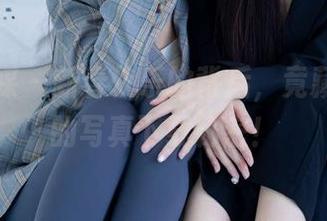物恋传媒 – 新春快乐的背后,竟藏着嘉木的写真下载秘密!