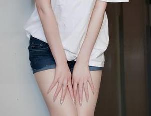 微密圈 – 白龙猫女如何把肉丝私拍图集玩成艺术？