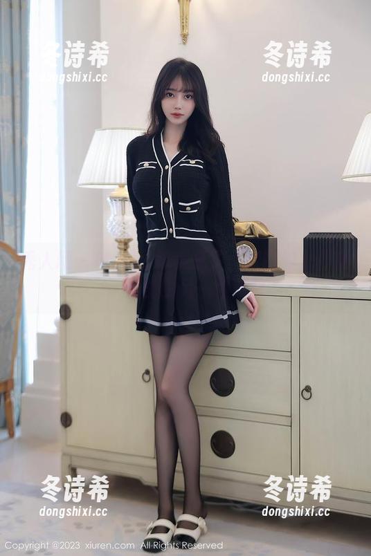 秀人网-Mieko林美惠子 秀人网 - Mieko林美惠子:定制修女作品,天使的另一种滋味