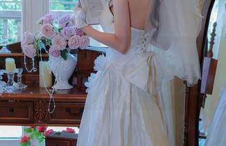 秀人网 – 婠婠么最新连体衣资源,穿上它,轻松切换成时尚达人!