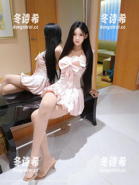 秀人网-安然maleah 秀人网 - 最新原图解锁,安然maleah的圣诞,真是可以心醉不已啊!