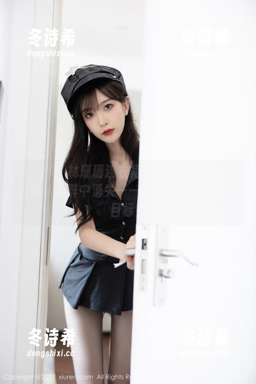 秀人网-林珊珊 秀人网 - 林珊珊连衣裙无圣光写真:让你瞬间从人群中消失——虽然这不是我们的目标!