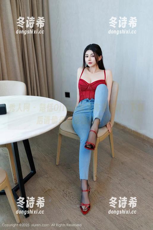 秀人网 - 楚恬Olivia女友高清写真，下载后请确保心脏功能正常！