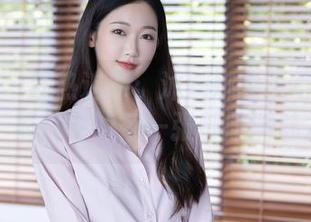 秀人网 – 狂热追捧:沐娜娜女王写真合集,照片中的每一张都撒满魅力