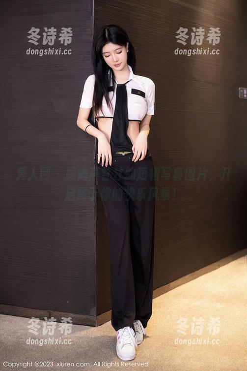 秀人网-燕甘甘 秀人网 - 跟随燕甘甘的短裙写真图片,开启属于你的快乐风暴!