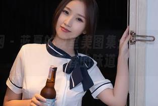 秀人网 – 蓝夏的教室美图集：在光影中寻回青春的味道