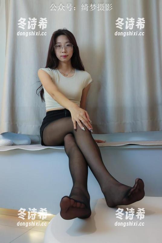 绮梦摄影-小莉 绮梦摄影 - 揭开小莉连衣裙作品的神秘面纱:你绝对不想错过的瞬间!