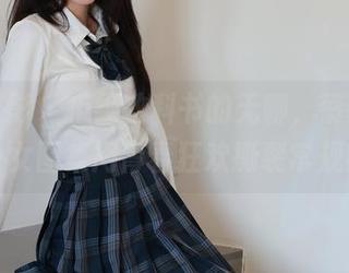 绮梦摄影 – 拒绝教科书的无聊,蔡蔡在线少女图集用青春狂欢撕裂常规!